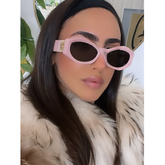 NEW Versace VE4466 Pink Cat Eye Sunglasses - Picture 1 of 8
